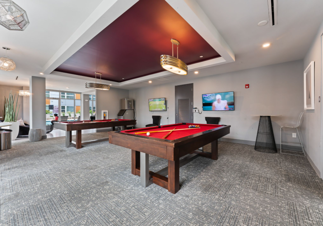 Uptown 550 game room