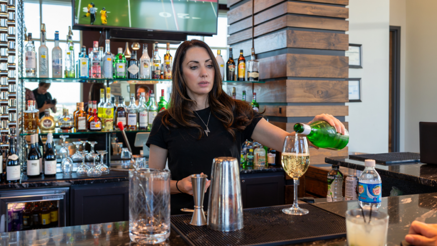 Northwood Ravin private full service bars